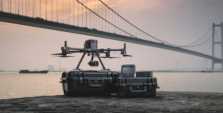 大疆经纬 M300 RTK 及禅思 H20 系列云台相机全球发布： 树立行